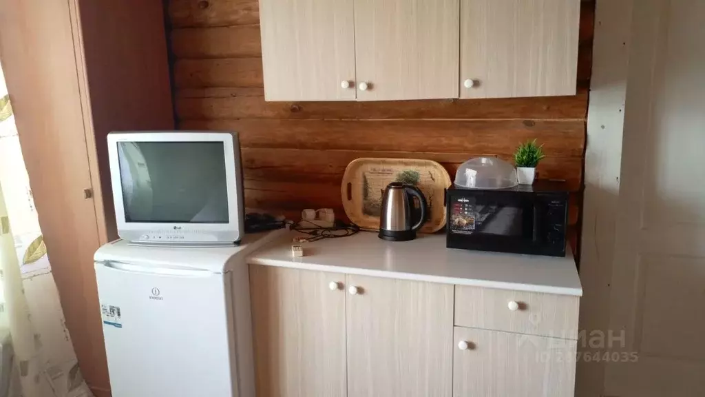 1-к кв. Крым, Феодосия муниципальный округ, Коктебель пгт ул. Ленина ... - Фото 0