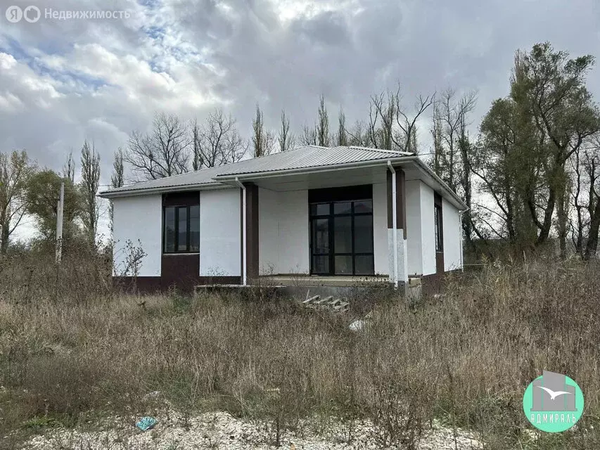 Дом в Натухаевская, Зелёная улица (110 м) - Фото 1