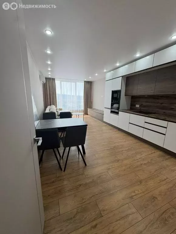 2-комнатная квартира: Геленджик, улица Мира, 40 (82 м) - Фото 1