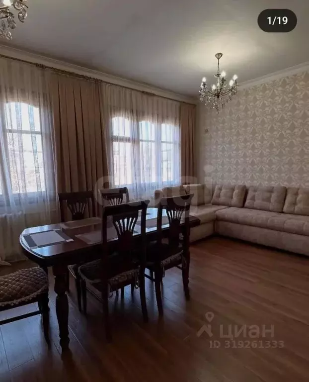 3-к кв. Северная Осетия, Владикавказ ул. Рождественская, 19 (75.0 м) - Фото 0