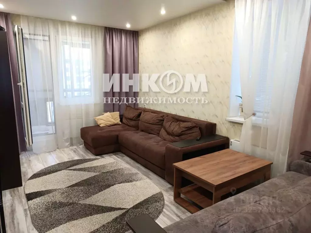 3-к кв. Москва ул. Вертолетчиков, 4к2 (78.4 м) - Фото 0