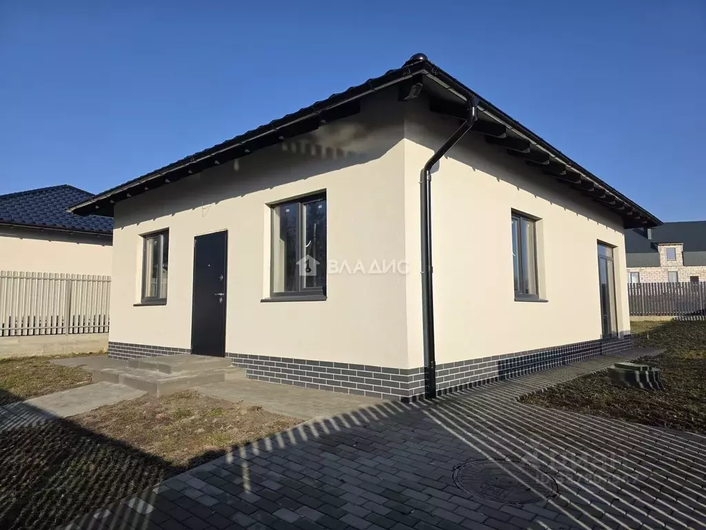 Дом в Калининградская область, Гурьевский муниципальный округ, пос. ... - Фото 1