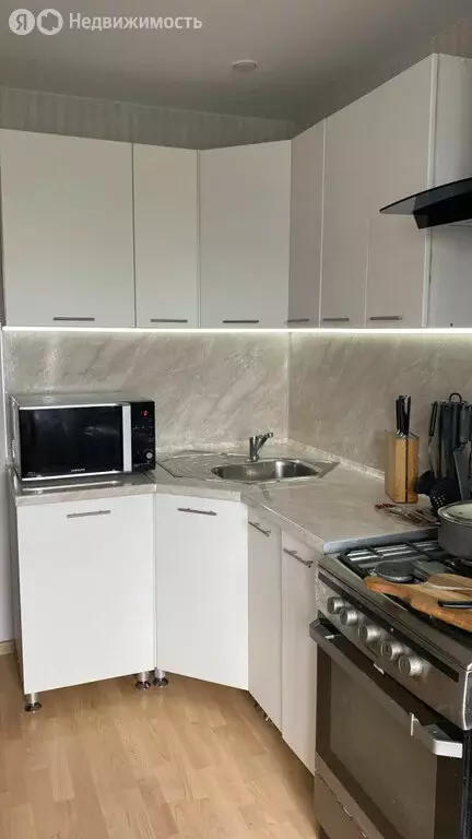 4-комнатная квартира: Екатеринбург, улица Гастелло, 1 (76.3 м) - Фото 1