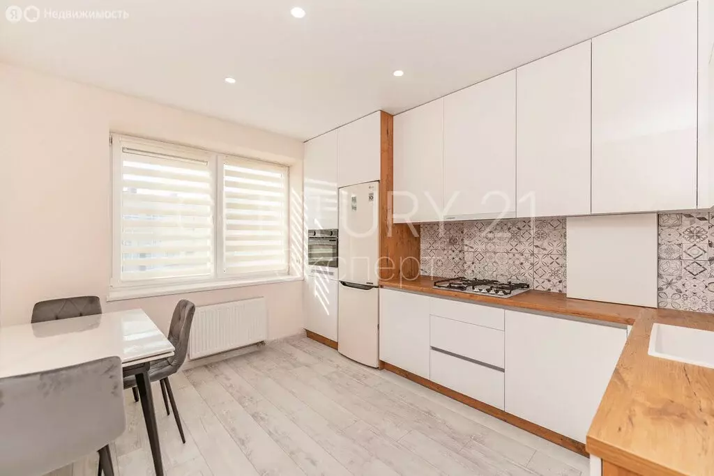 2-комнатная квартира: Зеленоградск, Пригородная улица, 21 (52.1 м) - Фото 2