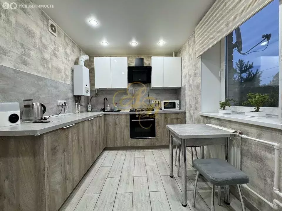 2-комнатная квартира: Клин, улица 60 лет Комсомола, 8к3 (51.1 м) - Фото 1