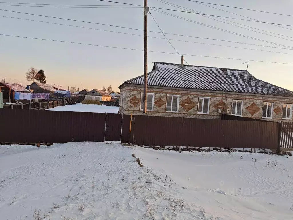 Дом в Омская область, Таврический район, с. Пристанское  (62 м) - Фото 1