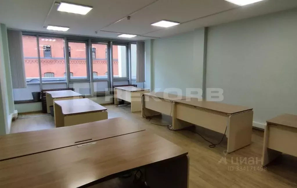 Офис в Санкт-Петербург Каменноостровский просп., 11к2 (421 м) - Фото 1