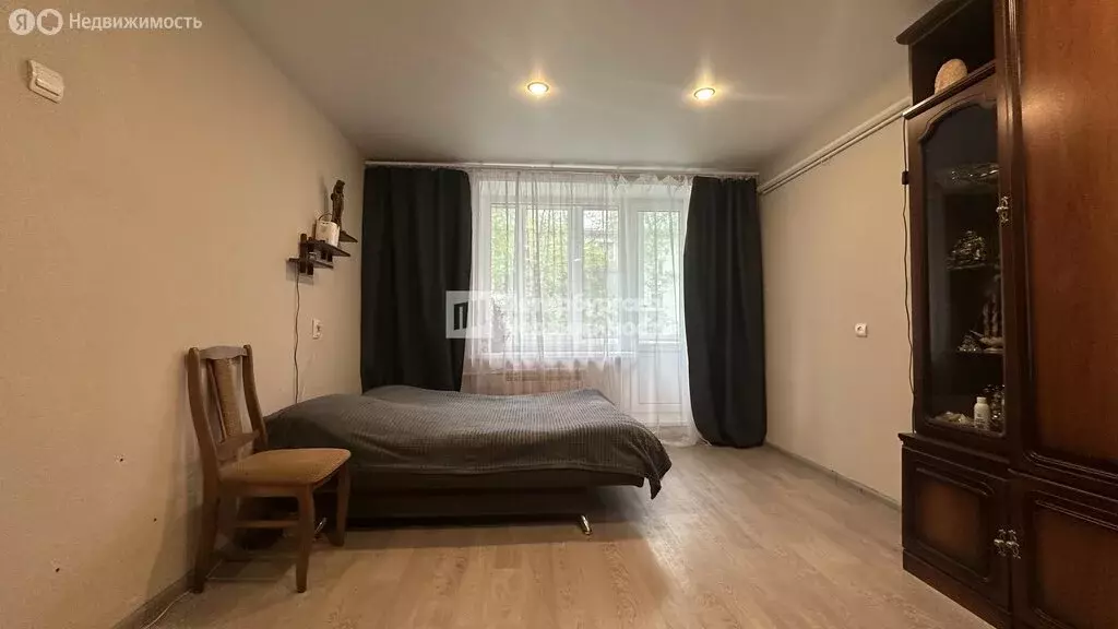 1-комнатная квартира: Петергоф, бульвар Разведчика, 10к2 (30.7 м) - Фото 1