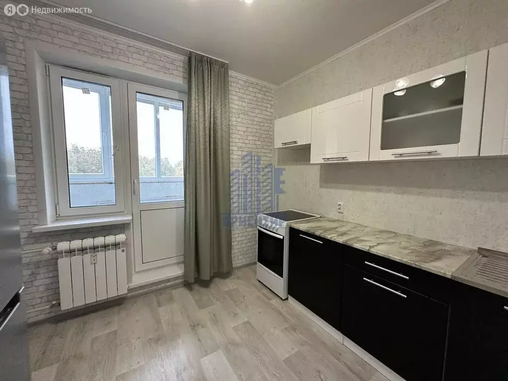 1-комнатная квартира: Чебоксары, улица Писателя Лаврентия Таллерова, ... - Фото 2