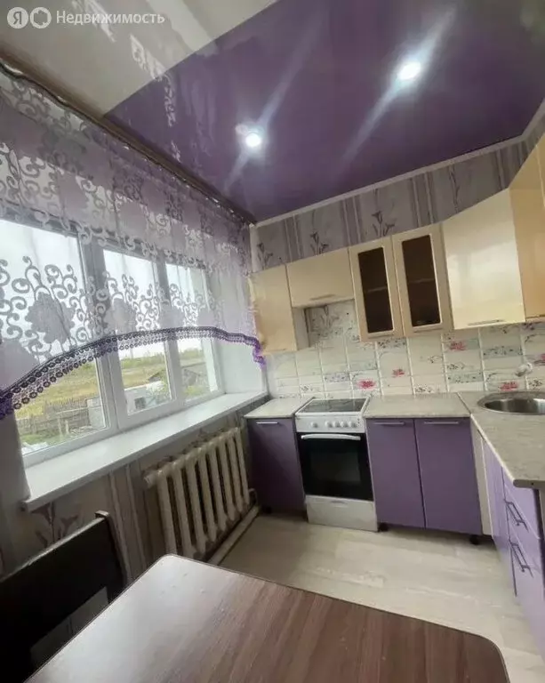 3-комнатная квартира: село Вагай, улица Стройгородок, 4 (55.6 м) - Фото 2