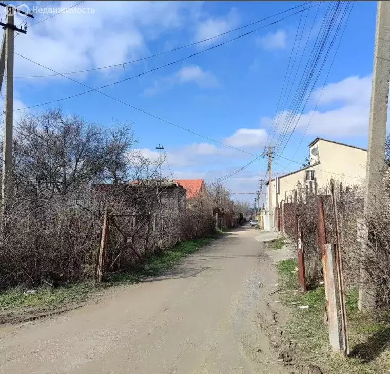 Участок в Симферополь, 22-я улица Коллективных Садов (4 м) - Фото 2