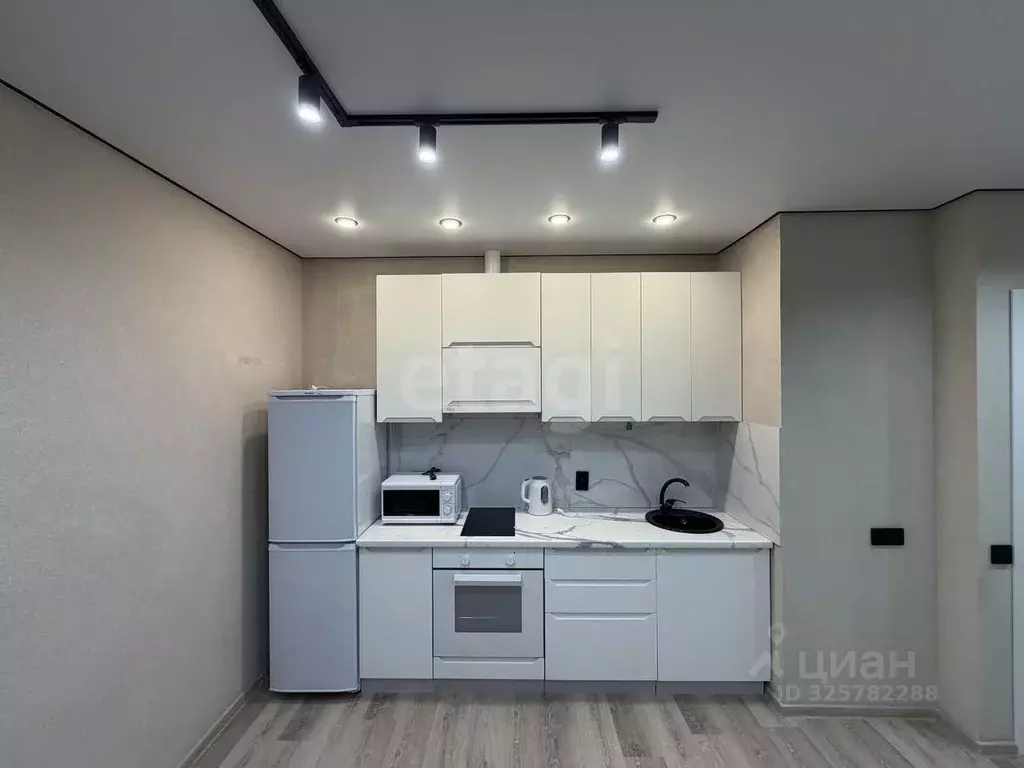 2-к кв. Тюменская область, Тюмень Харьковская ул., 74 (52.0 м) - Фото 2