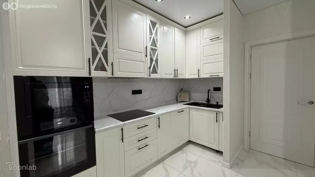 2-комнатная квартира: Астрахань, улица Бехтерева, 2А (55 м) - Фото 1