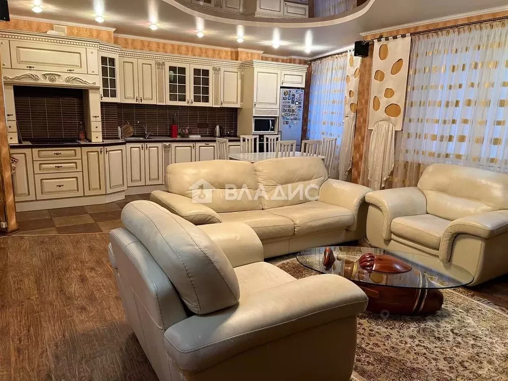 3-к кв. Белгородская область, Белгород ул. Костюкова, 36в (103.0 м) - Фото 0