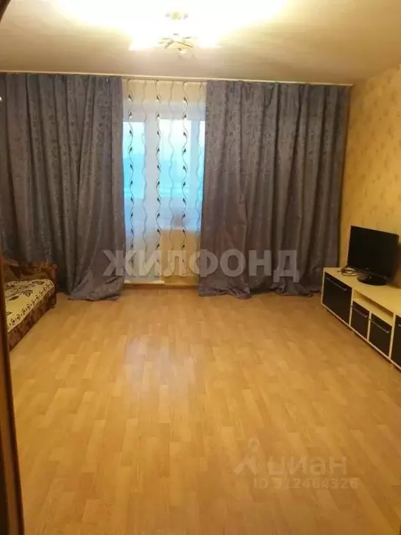 3-к кв. Хакасия, Абакан ул. Торосова, 2/1 (64.0 м) - Фото 0