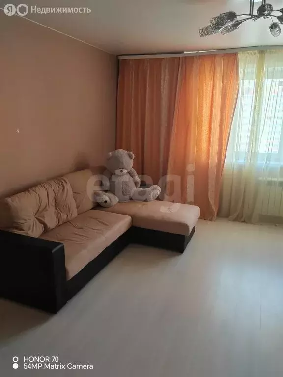 2-комнатная квартира: Тюмень, улица Андрея Бушуева, 6 (52 м) - Фото 0