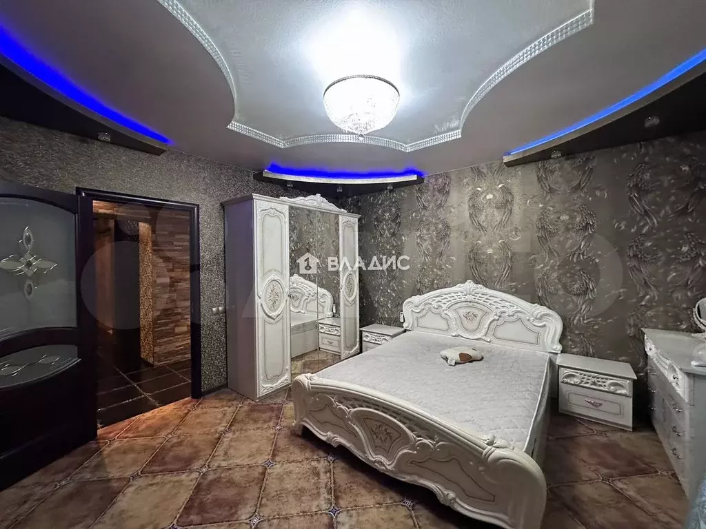 3-к. квартира, 126 м, 3/11 эт. - Фото 0