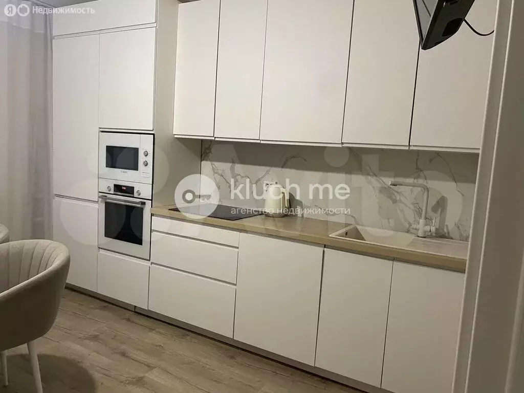 2-комнатная квартира: Казань, улица Серова, 41А (53.7 м) - Фото 2