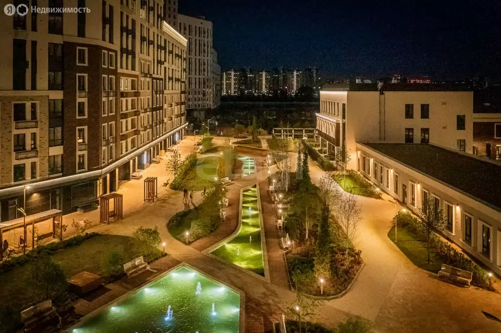 2-комнатная квартира: Тюмень, улица Пожарных и Спасателей, 5к1 (56 м) - Фото 2