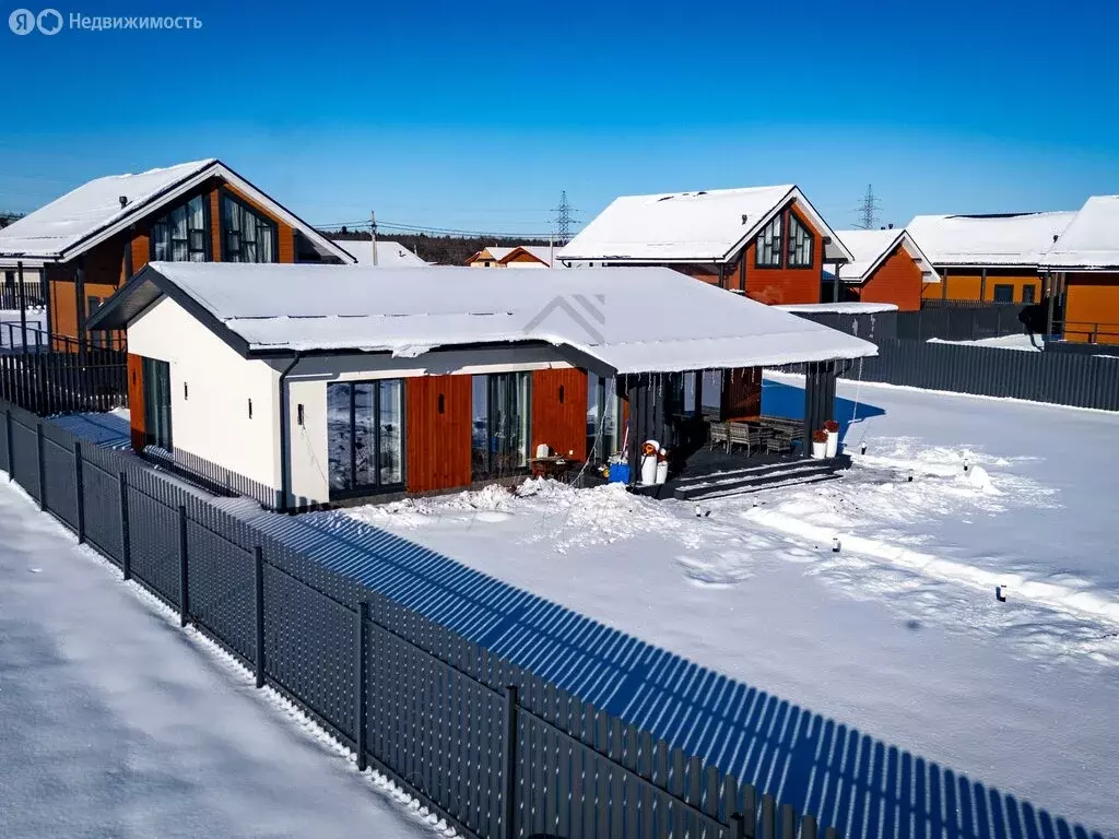 Дом в Ленинградская область, Гатчинский муниципальный округ, деревня ... - Фото 1