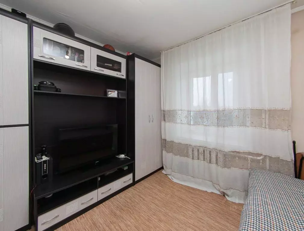 Комната Томская область, Томск ул. Сергея Лазо, 16/2 (13.2 м) - Фото 1