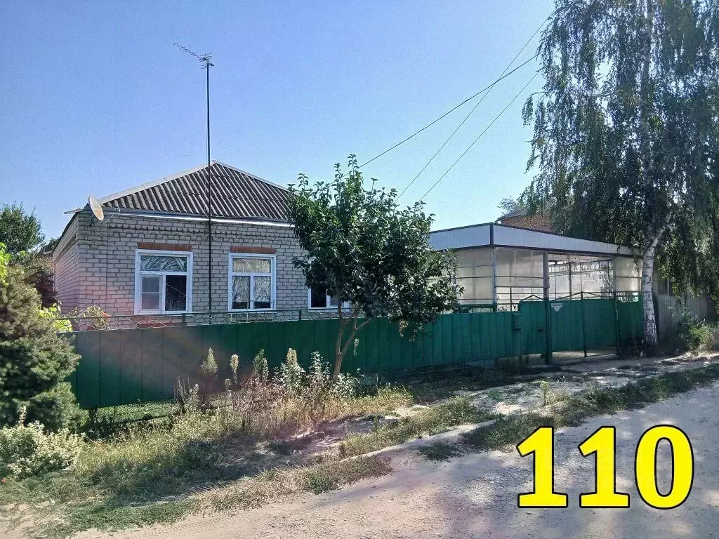 Дом в Краснодарский край, Тбилисское с/пос, Северин хут. ул. ... - Фото 1