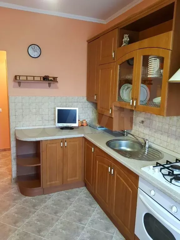 1-к. квартира, 45 м, 4/6 эт. - Фото 0