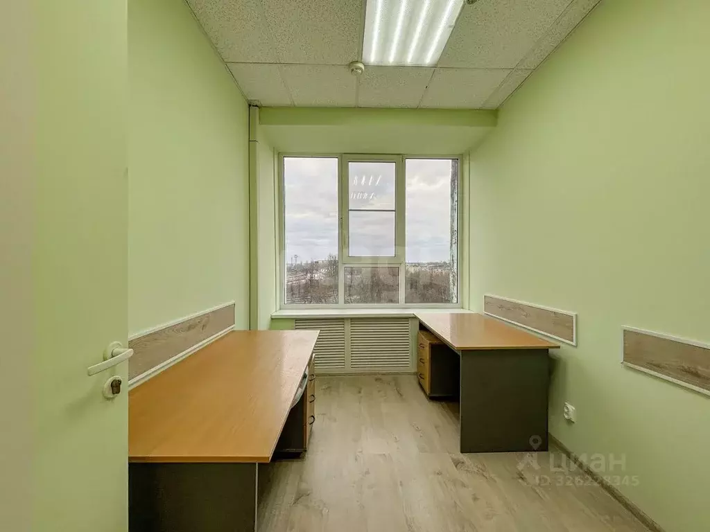 Офис в Псковская область, Псков Октябрьский просп., 56 (18 м) - Фото 2