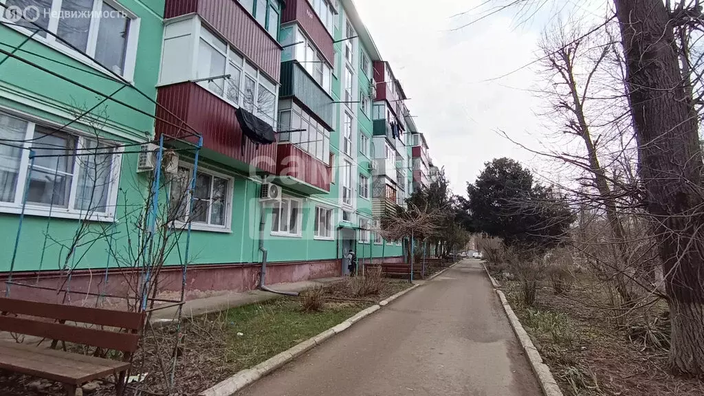 3-комнатная квартира: Майкоп, улица Чкалова, 86/2 (70.2 м) - Фото 1