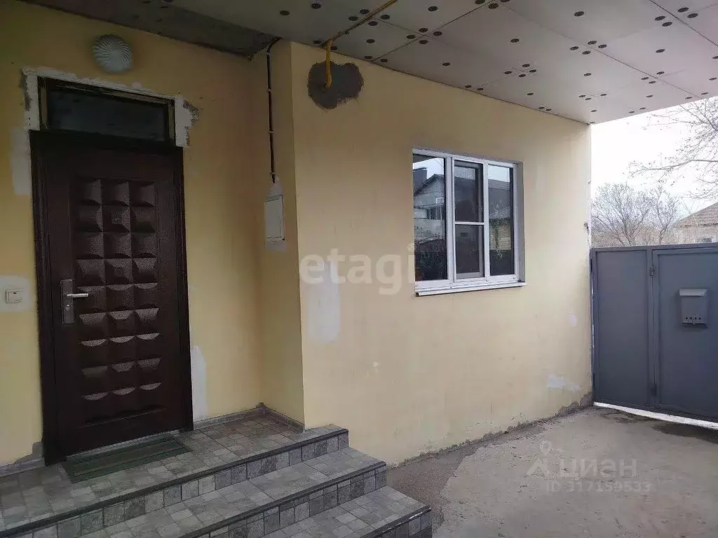 Дом в Ставропольский край, Кисловодск ул. Чапаева, 14 (200 м) - Фото 0