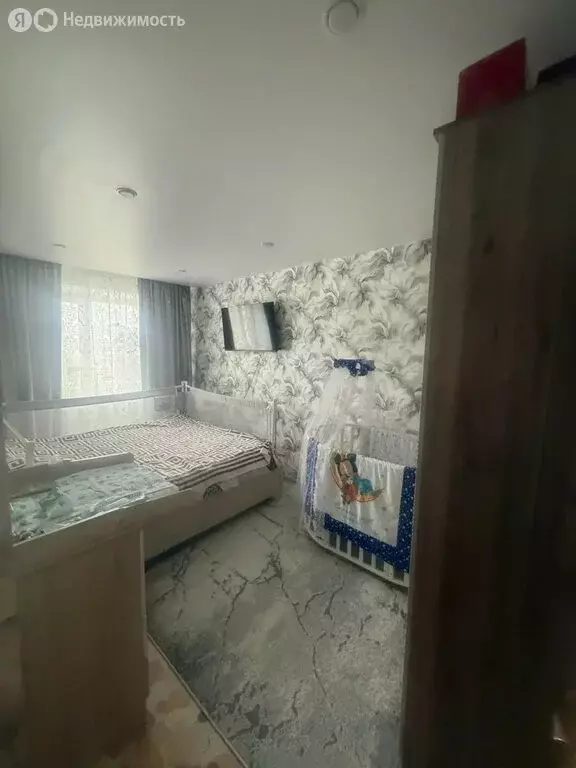 3-комнатная квартира: Ялуторовск, улица Якушкина, 15 (57 м) - Фото 2