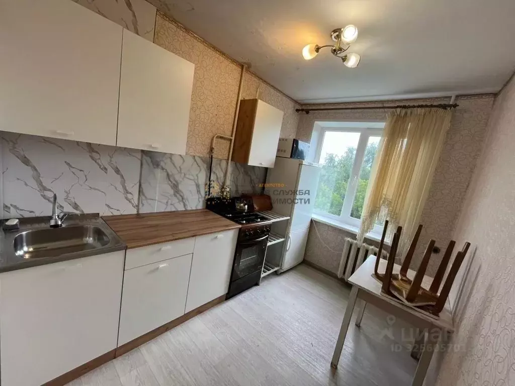 3-к кв. Башкортостан, Уфа ул. Ферина (70.0 м) - Фото 1