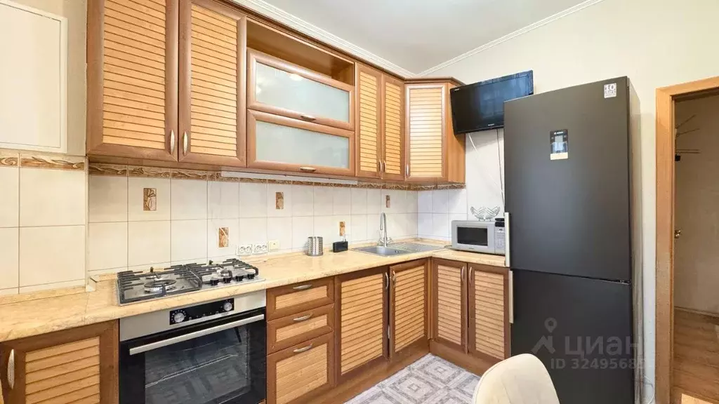 3-к кв. Татарстан, Казань ул. Масгута Латыпова, 34 (65.0 м) - Фото 2