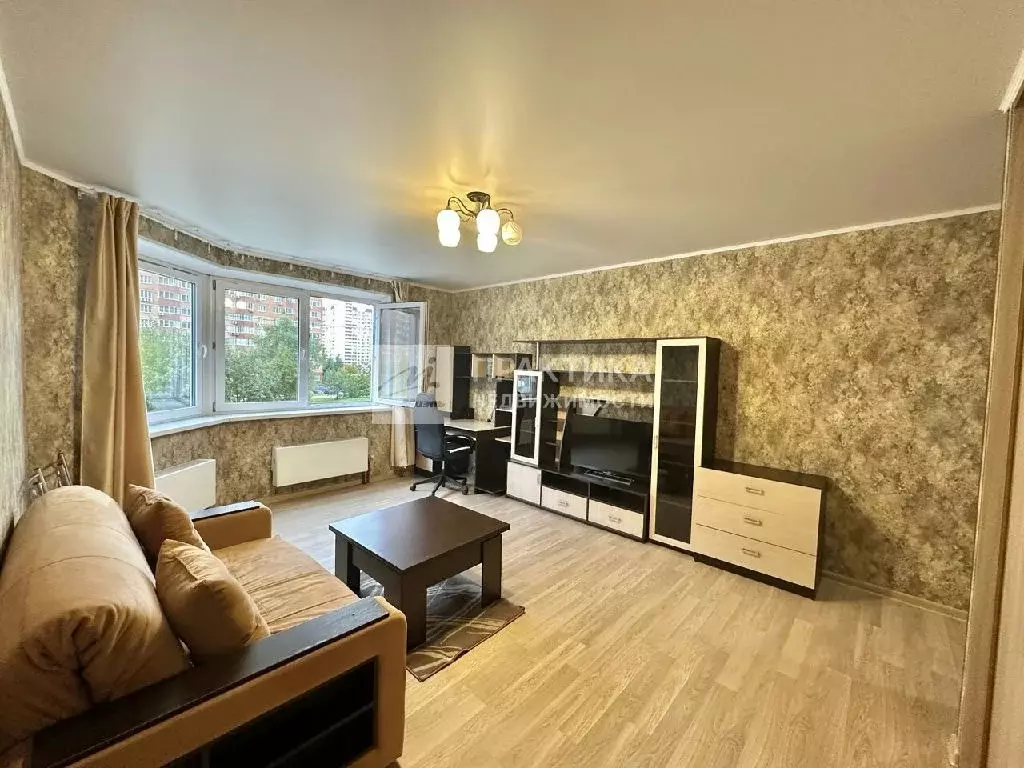 Продается 2-комнатная квартира - Фото 1