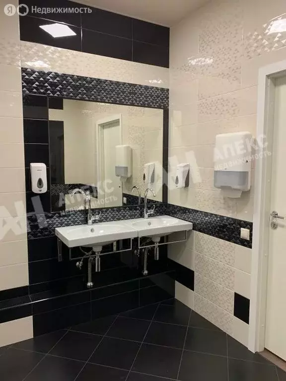 Офис (663 м) - Фото 1