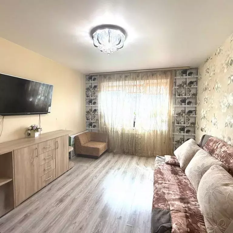 3-к кв. Калининградская область, Калининград ул. Гайдара, 93 (65.0 м) - Фото 1