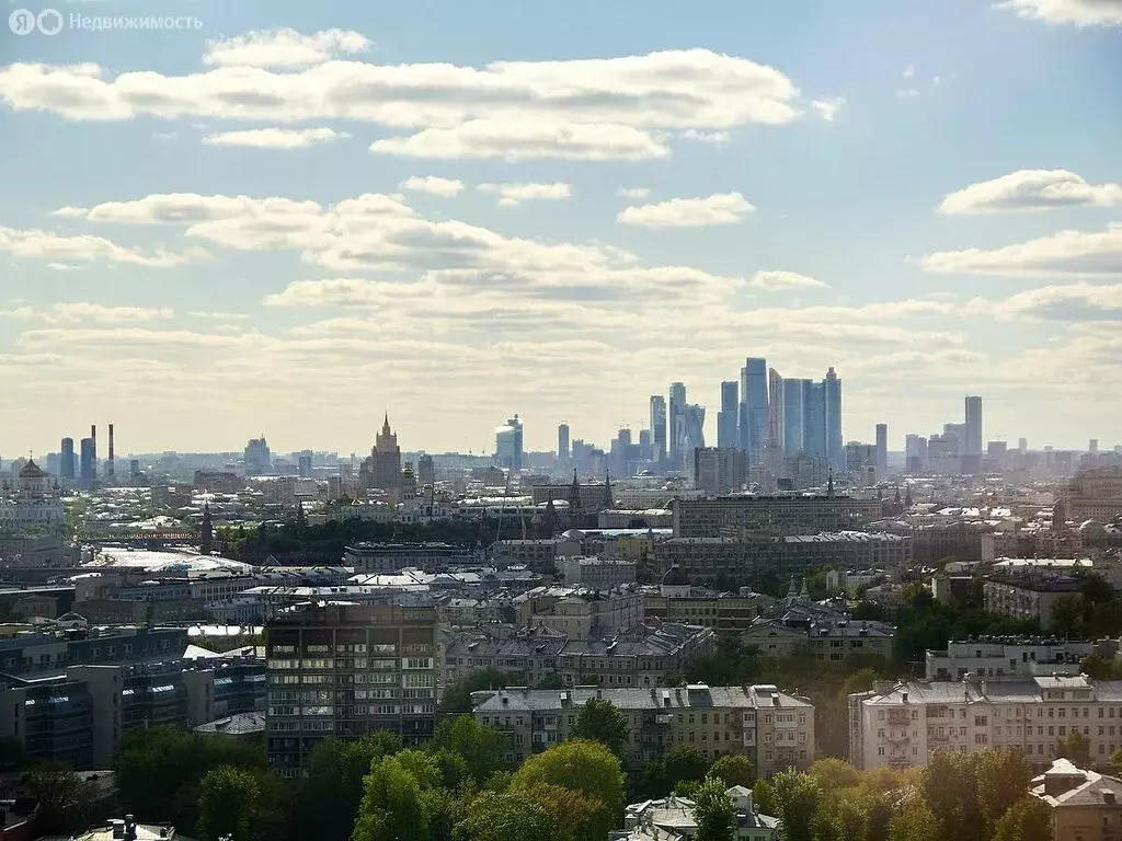 2-комнатная квартира: Москва, площадь Курского Вокзала, 1 (79.4 м) - Фото 1