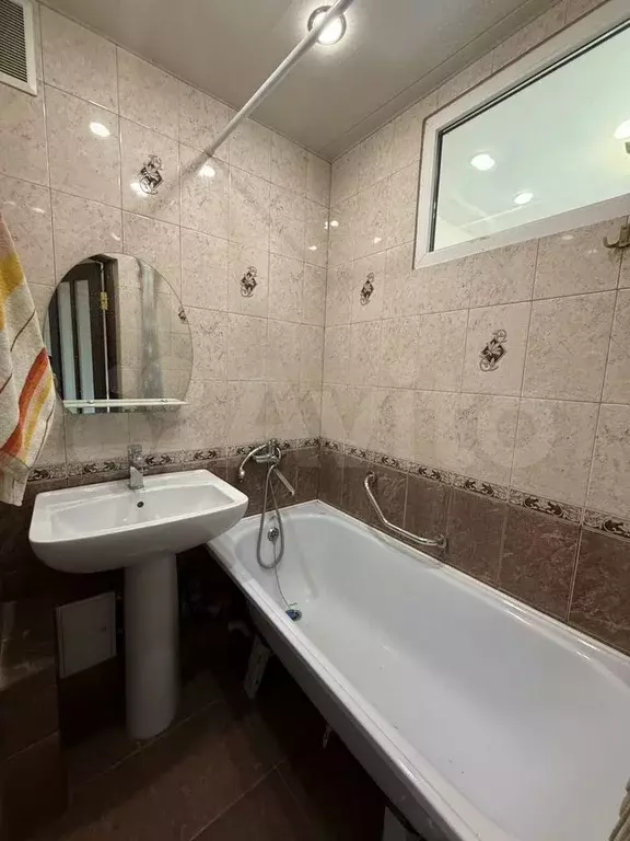3-к. квартира, 59 м, 4/5 эт. - Фото 1