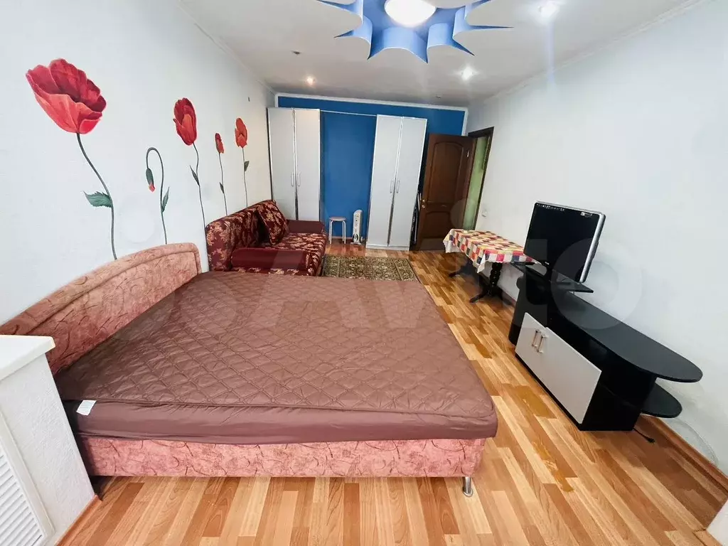 1-к. квартира, 40 м, 6/9 эт. - Фото 0
