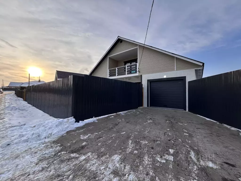 Дом в Иркутская область, Иркутский муниципальный округ, д. Куда ул. ... - Фото 1