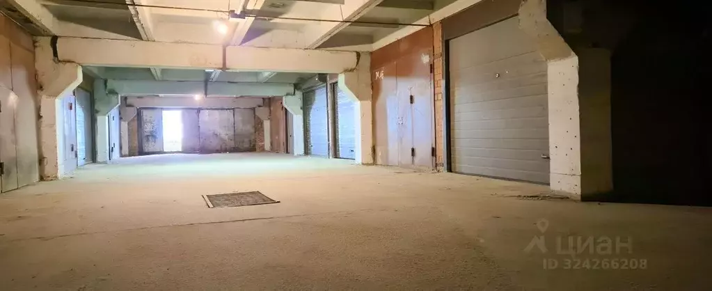 Гараж в Свердловская область, Екатеринбург ул. Сони Морозовой, 190 (17 ... - Фото 2