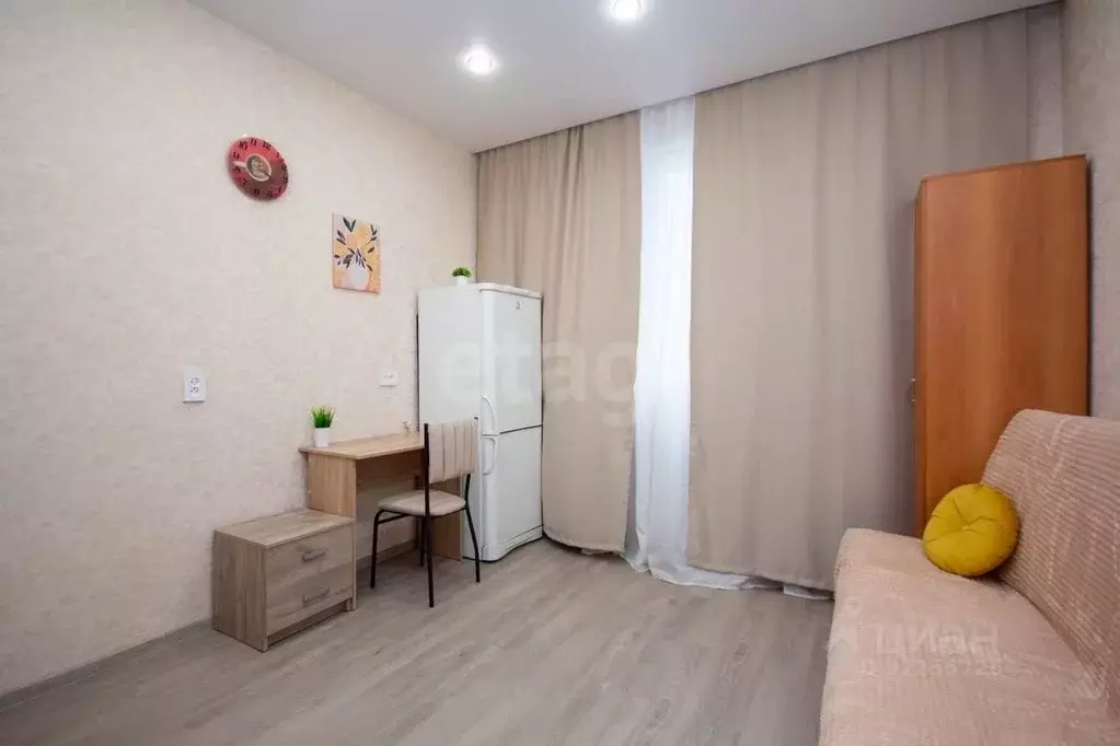 Студия Тюменская область, Тюмень ул. 2-я Луговая, 24к2 (18.0 м) - Фото 1