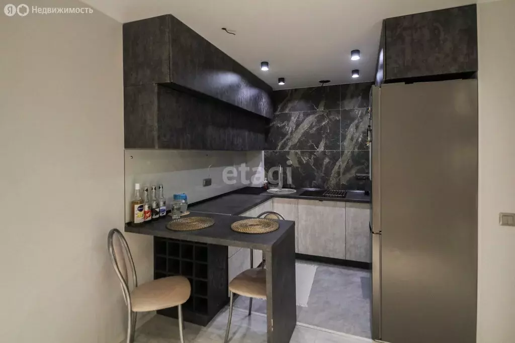 1-комнатная квартира: Тюмень, Велижанская улица, 66 (34.3 м) - Фото 1