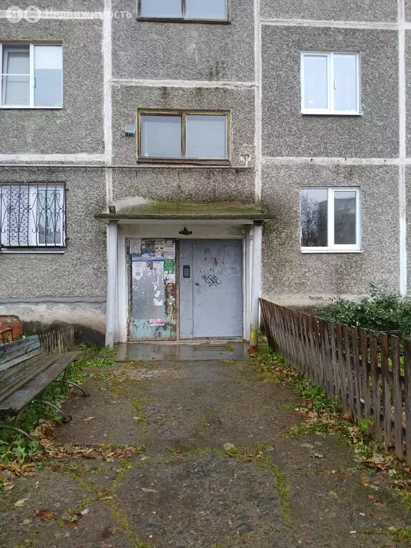 2-комнатная квартира: Первоуральск, улица Сантехизделий, 17 (37.5 м) - Фото 2