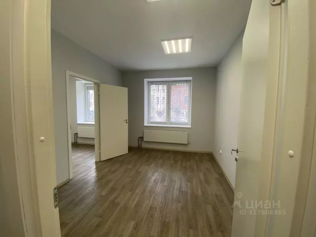 Офис в Нижегородская область, Нижний Новгород ул. Максима Горького, 50 ... - Фото 0