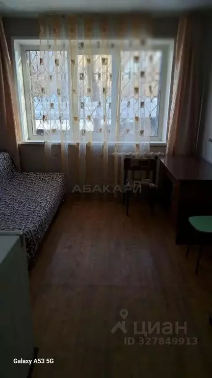 Студия Красноярский край, Красноярск Семафорная ул., 259 (18.0 м) - Фото 1