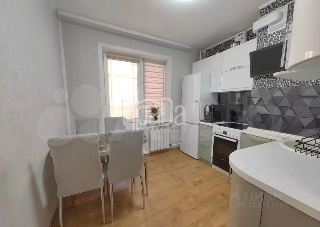 2-к кв. Красноярский край, Красноярск ул. Куйбышева, 93 (44.8 м) - Фото 1