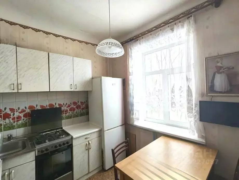 1-к кв. Пермский край, Березники Школьный пер., 1 (36.5 м) - Фото 0
