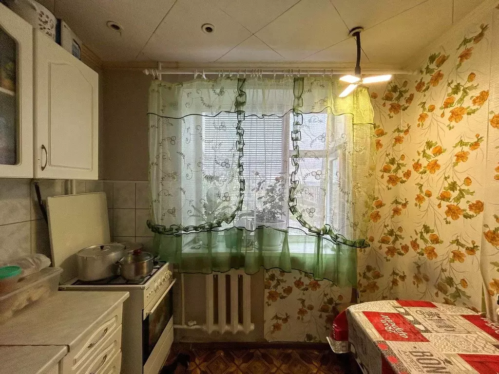 1-к кв. Ямало-Ненецкий АО, Новый Уренгой Сибирская ул., 63 (34.6 м) - Фото 0