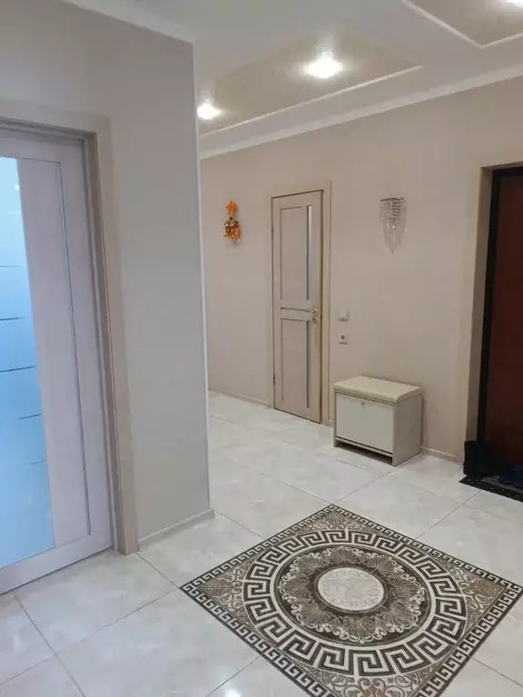 2-к кв. Саха (Якутия), Якутск ул. Богдана Чижика, 1 (88.0 м) - Фото 2